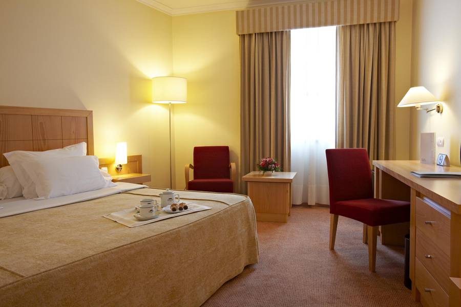 Standard single rooms  Hotel Santa Maria Fatima