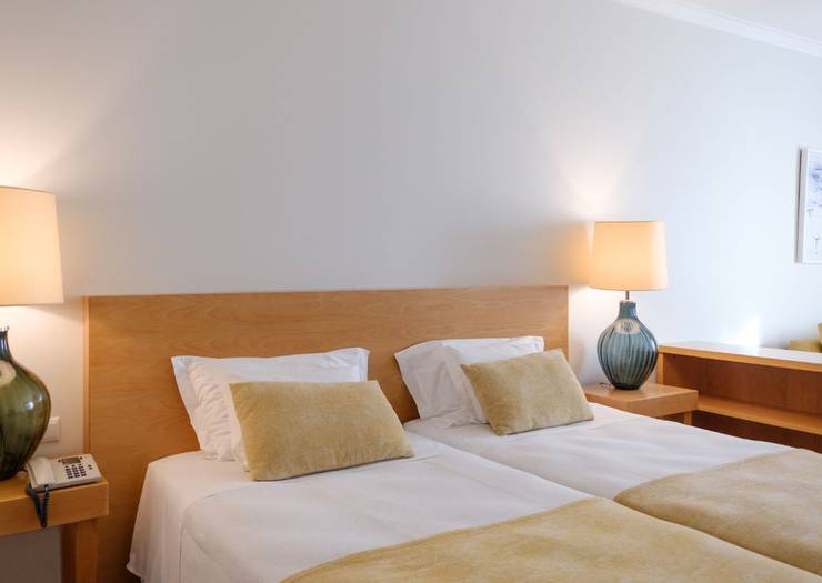 Habitación triple estándar  Hotel Santa Maria Fátima