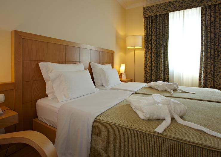 Standard single rooms  Hotel Santa Maria Fatima