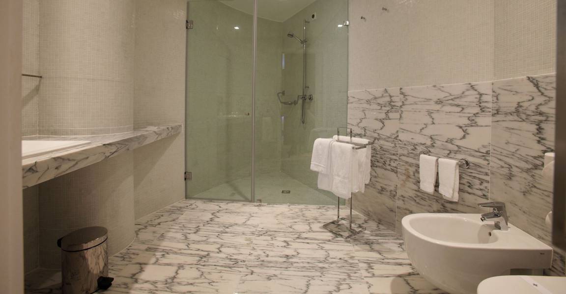 Habitaciones superiores familiares Hotel Santa Maria Fátima Habitaciones superiores familiares Hotel Santa Maria Fátima