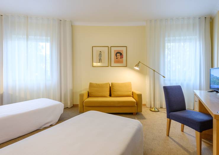 Standard single rooms  Hotel Santa Maria Fatima