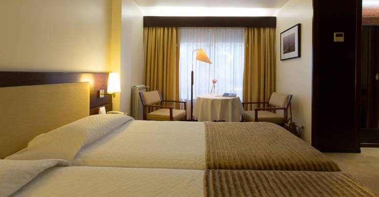 Standard single rooms  Hotel Santa Maria Fatima
