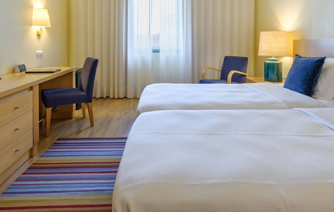 Double / twin standard rooms  Hotel Santa Maria Fatima