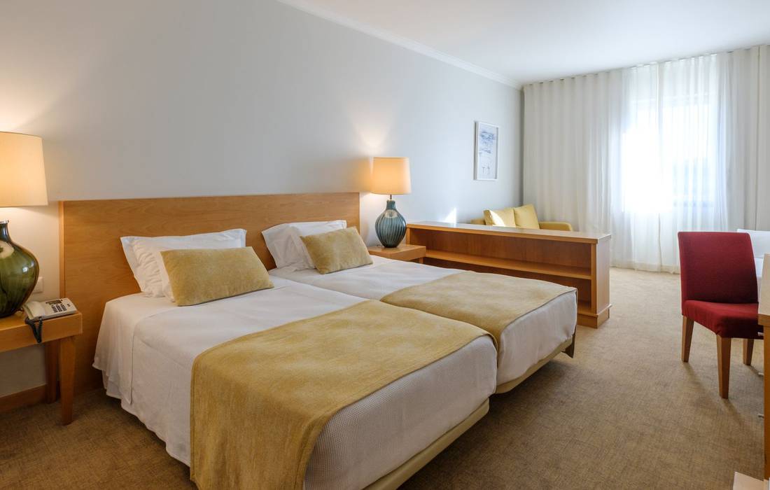 Habitación estándar familiar  Hotel Santa Maria Fátima