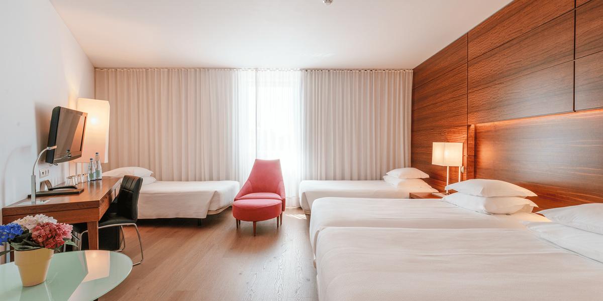 Family Superior Rooms Hotel Santa Maria Fatima Family Superior Rooms Hotel Santa Maria Fatima